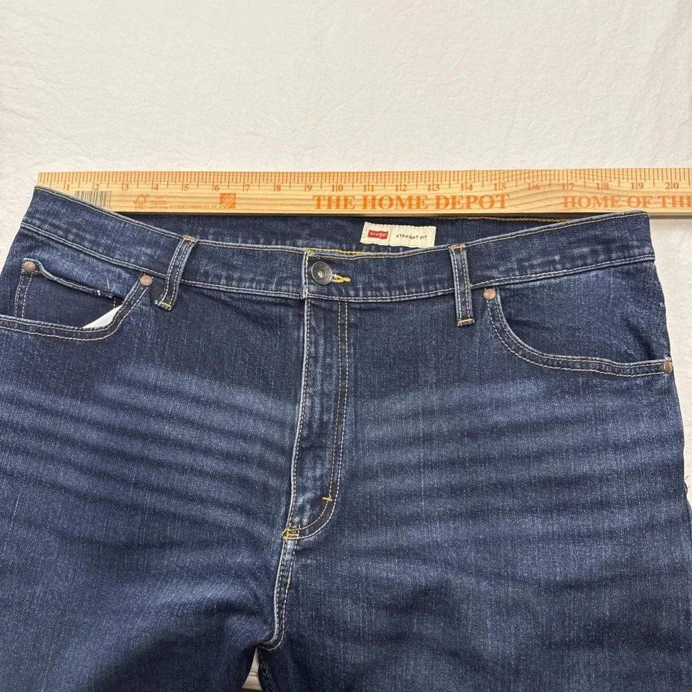 Wrangler Jeans Mens 38x30 Straight Fit Blue Cowboy Denim Pants 95STTWI Vtg